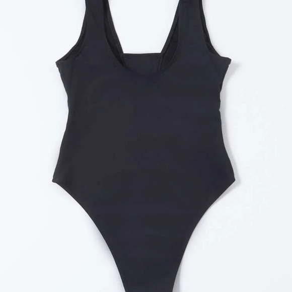 WOMENS solid cut out one piece swim suit - Picture 3 of 8